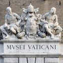 A very special farewell for the visitors exiting the Vatican Museum